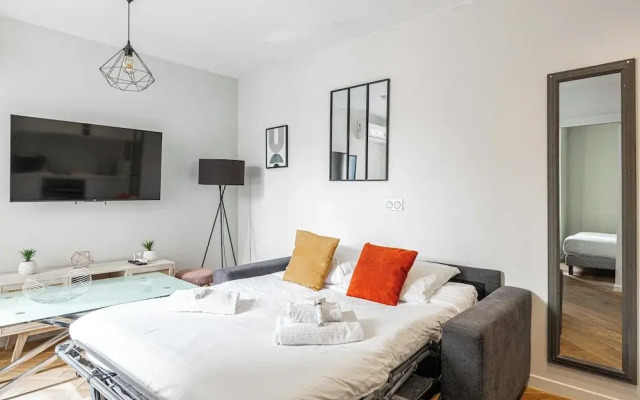 Charming 1 Bedroom Apartment- Heart of Cannes