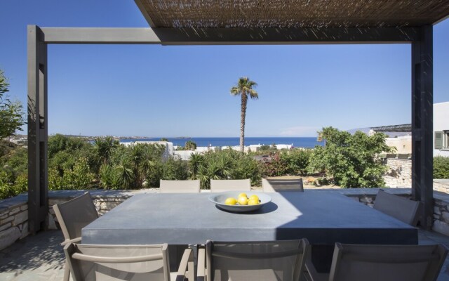 Seaview Villa by Villarentalsgr