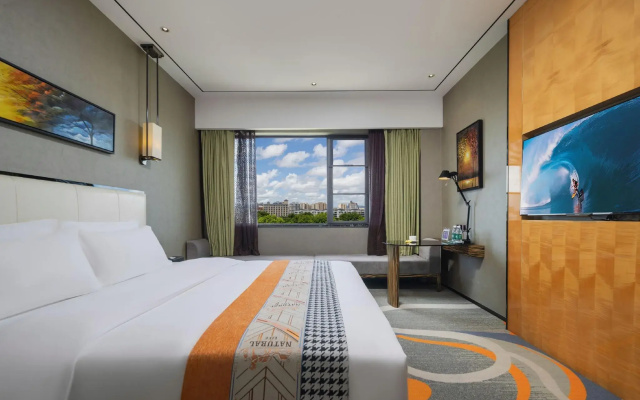Lori Star Hotel