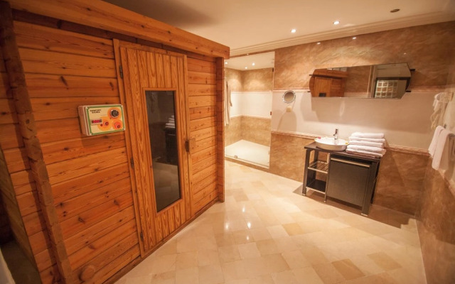 Ruspina Hotel and Spa