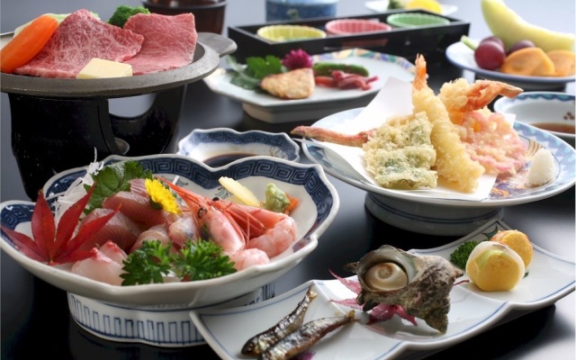 Sankin Yamura — hotel in Shinonsen