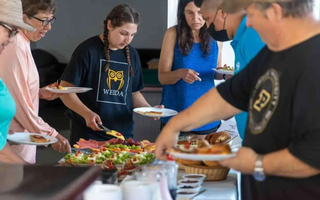 BlueBay Galapagos Planet