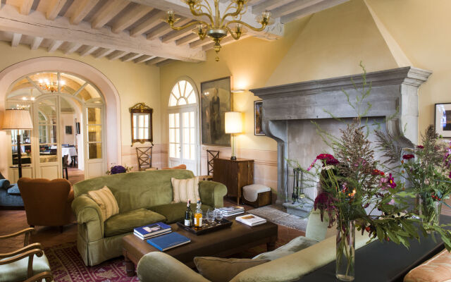Borgo Pignano Tuscany