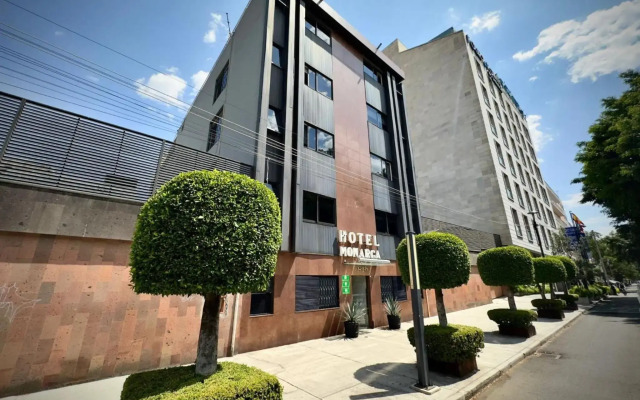 Hotel Monarca
