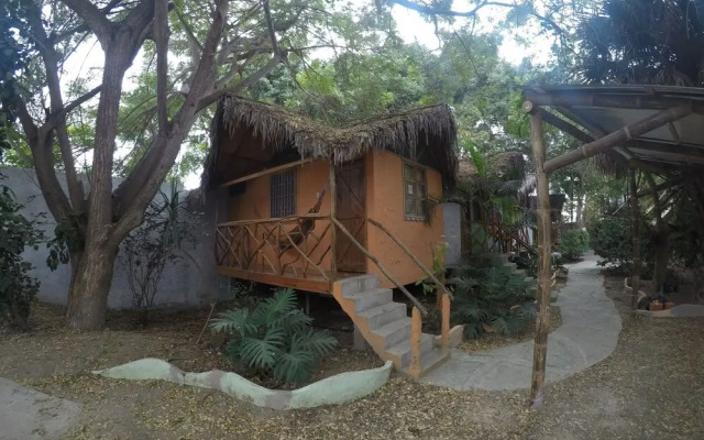 Hosteria Cabanas Itapoa