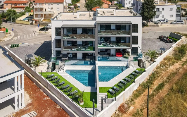 PS Apartments