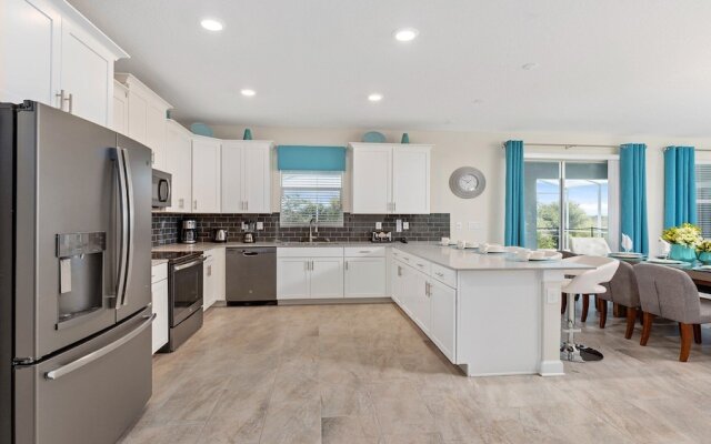 Champions Gate Technicolour Kingdom 1617