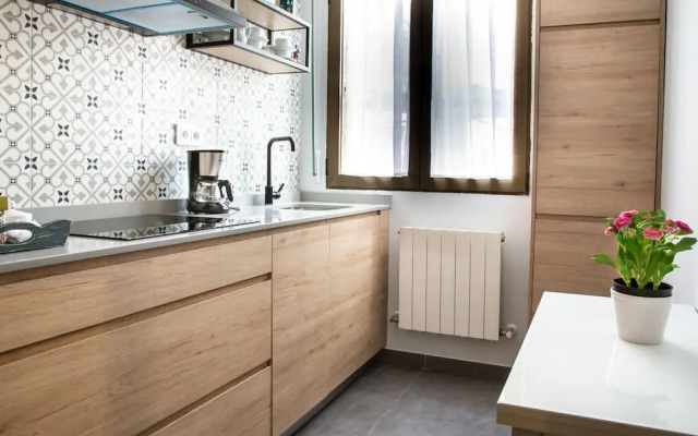 Aresti Old Town by Bilbao Living