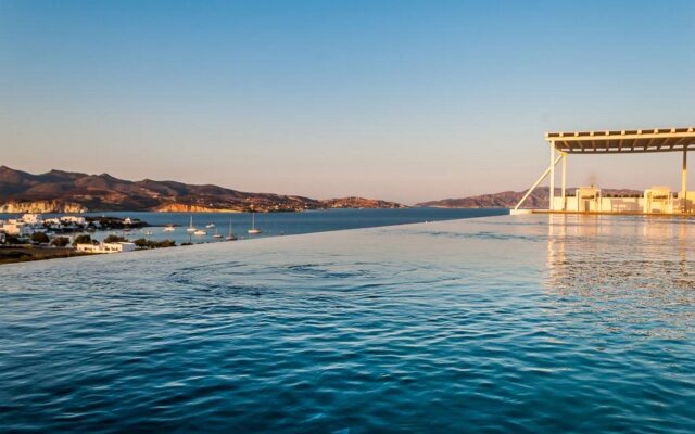 Milos Breeze Boutique Hotel