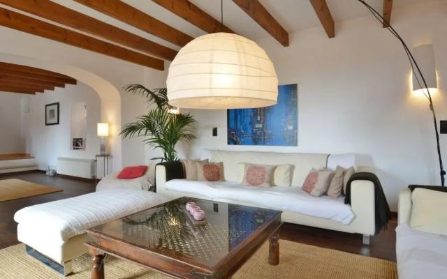 Mallorca traditional stone village house