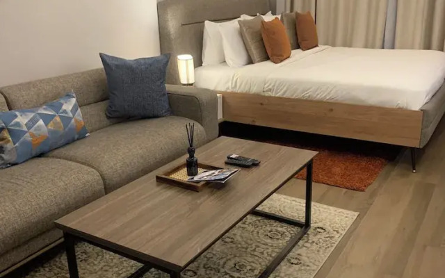 The City Landing Apartments At Diamond