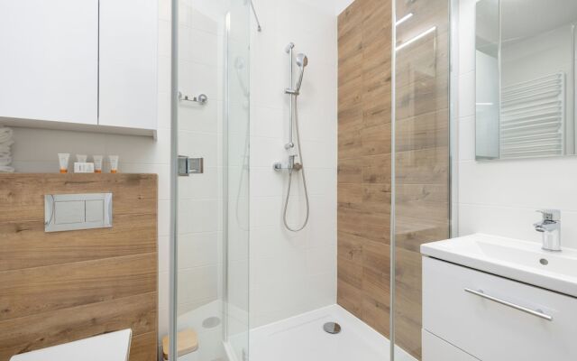 Bright Studio in Darlowo by Renters