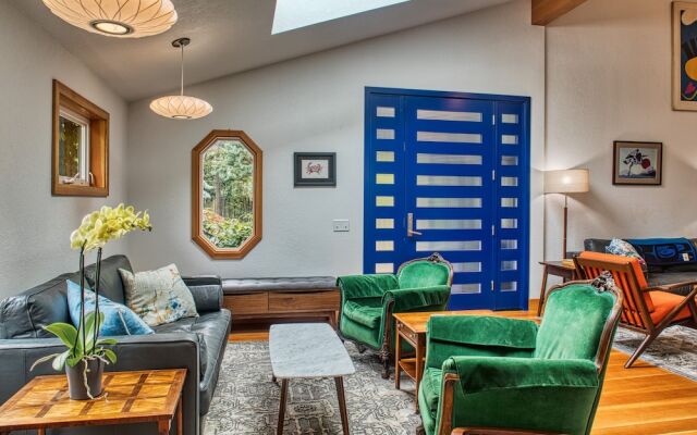 Sehome Garden Inn
