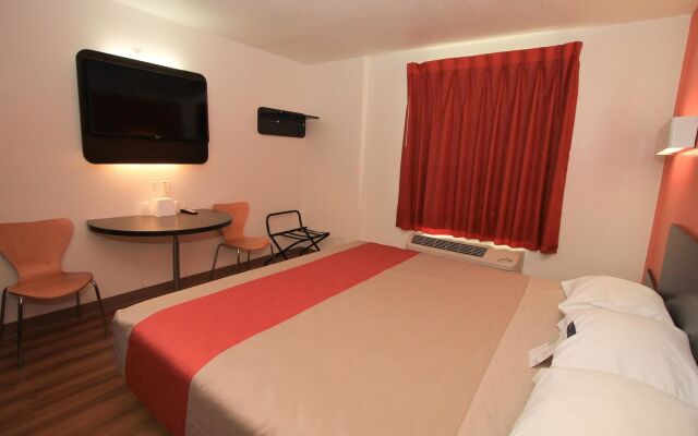 Baymont by Wyndham San Antonio Airport
