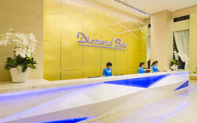 Diamond Bay Condotel