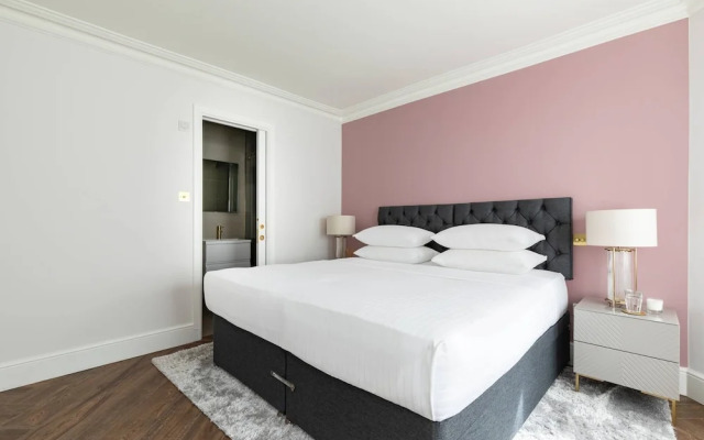 Westbourne Park Road Xviii by Onefinestay