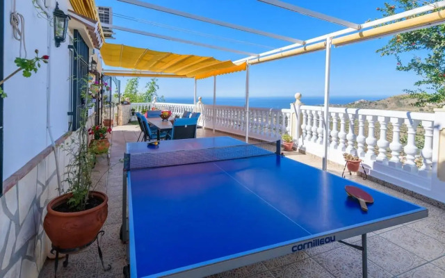 Villa José Andrés Torrox by Ruralidays