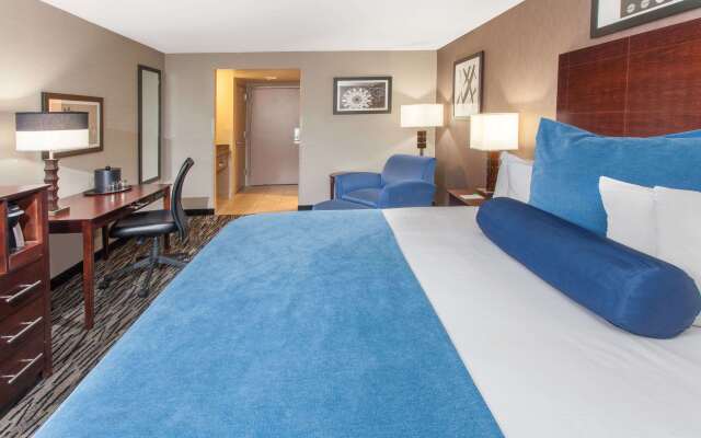 Wyndham Garden Elk Grove Village/O'Hare