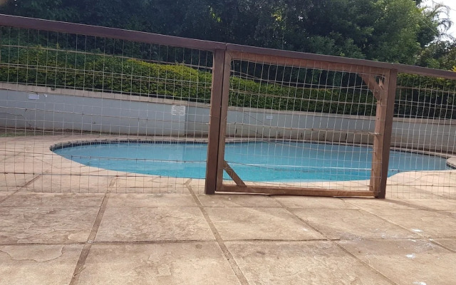 Fairview Bed And Breakfast - Double Bedroom 5