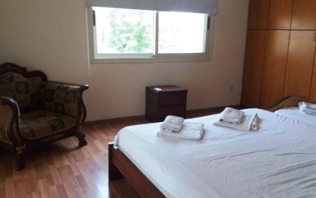 Chrysanthos Boutique Apartments