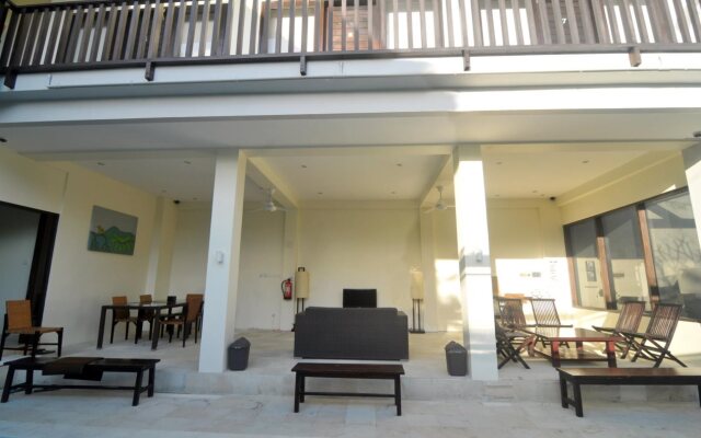 Jolie Hostel Bali