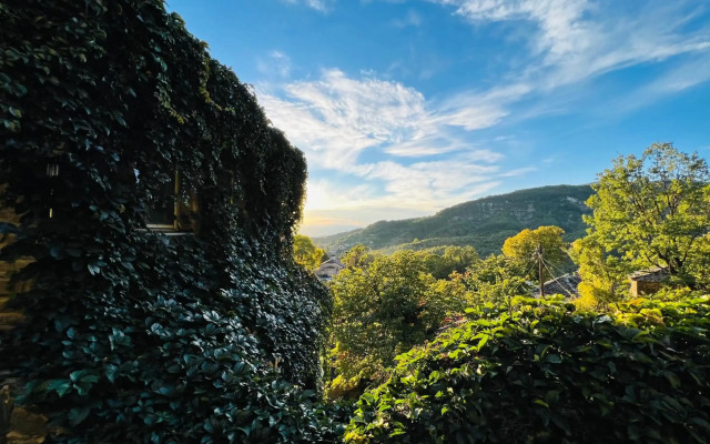 Mikro Papigo 1700 Hotel & Spa