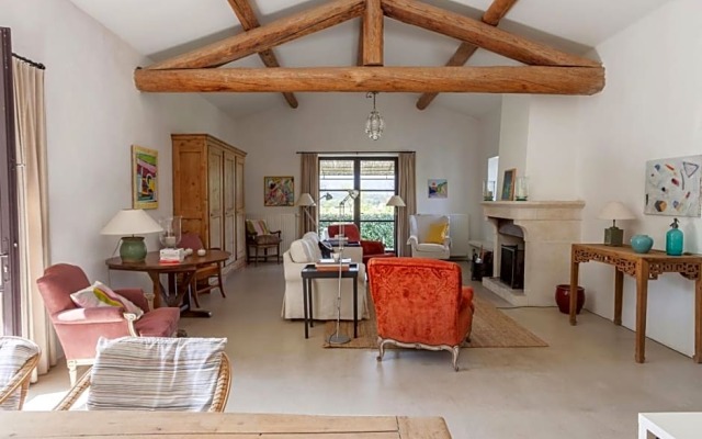 Villa Les Beaumettes Not Far From Gordes
