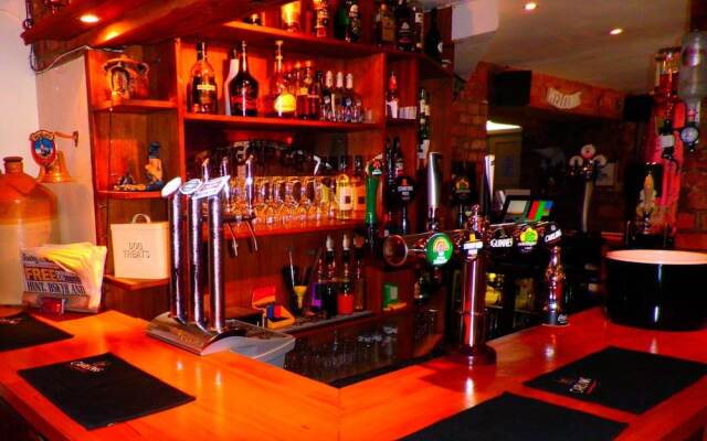 George Inn & Millingbrook Lodge