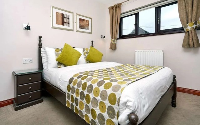 Conifers Guest House