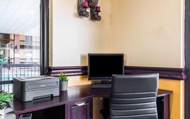 Quality Inn Duncan Hwy 81