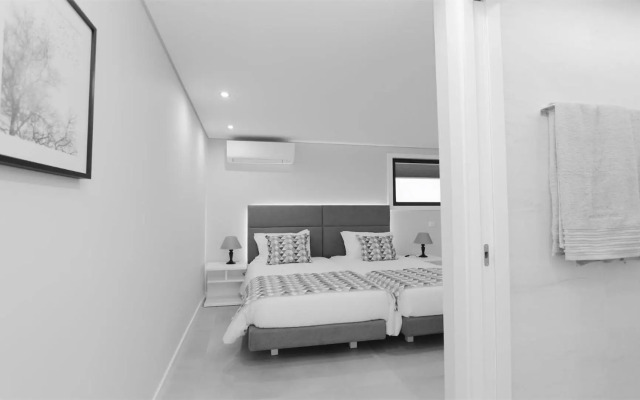 Villa Waterfall - CleverDetails234 luxury villa 10min from the center