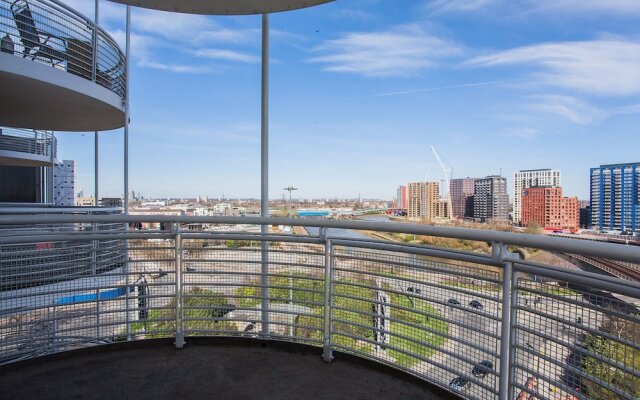 Stunning 2 Bed Apartment with Amazing Views