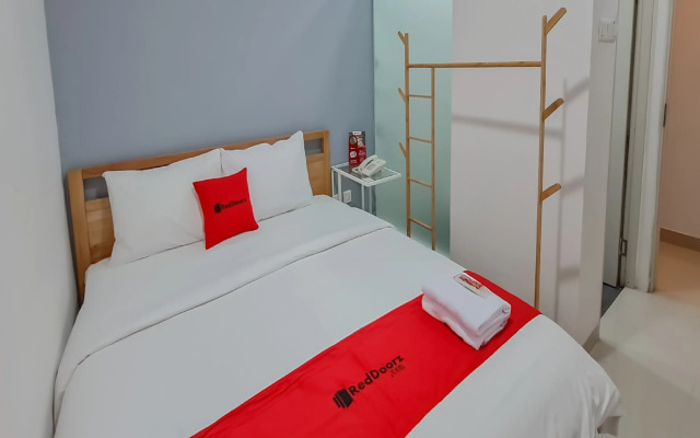 RedDoorz Plus @ Batutulis Bogor