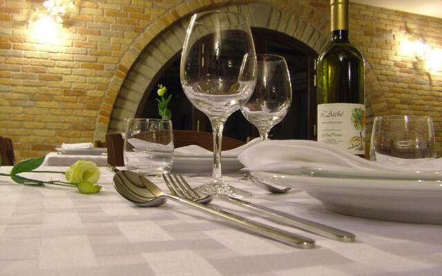 Eno-Agriturismo Cascina L'Arché