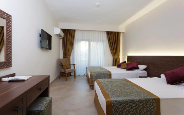 Alaaddin Beach Hotel - Adults Only
