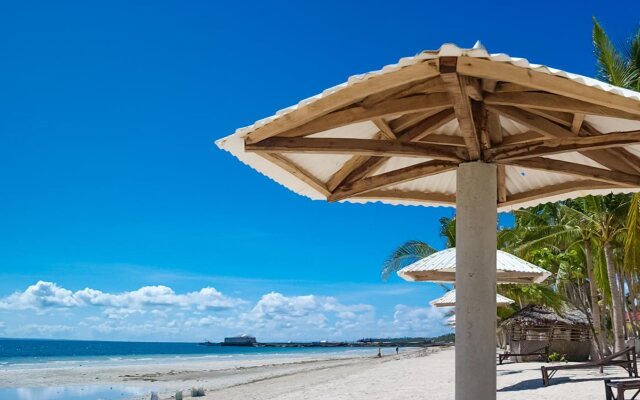 Beach Montemar Resort