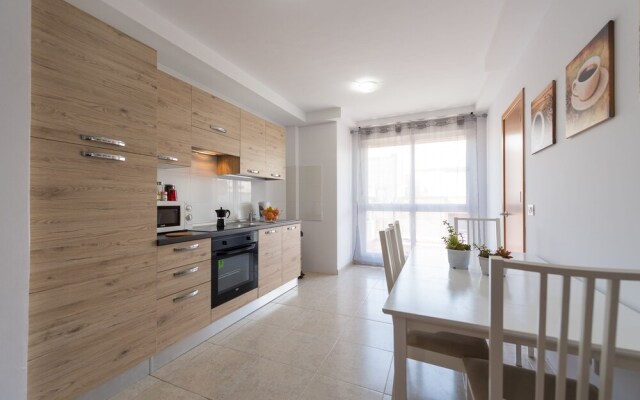 Luxury Flat with private parking