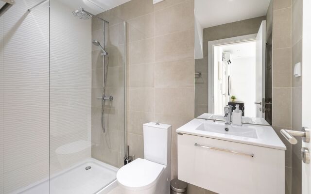 Urban Oasis Premium Location w AC