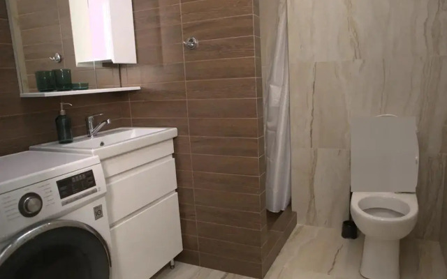 Apartments on 65 let Pobedy street 18A