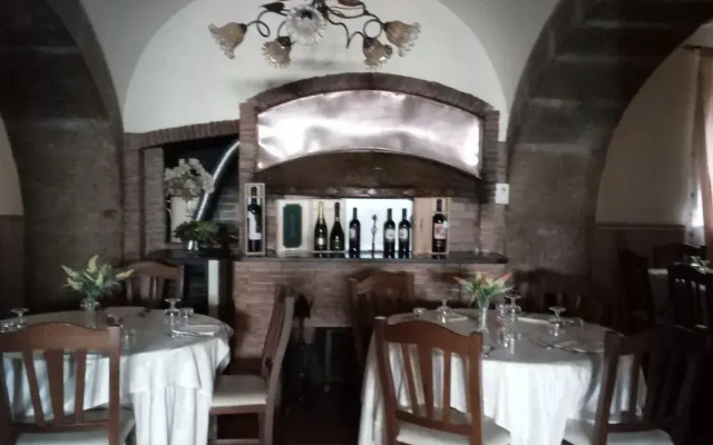 Tavernola - Locanda Di Campagna