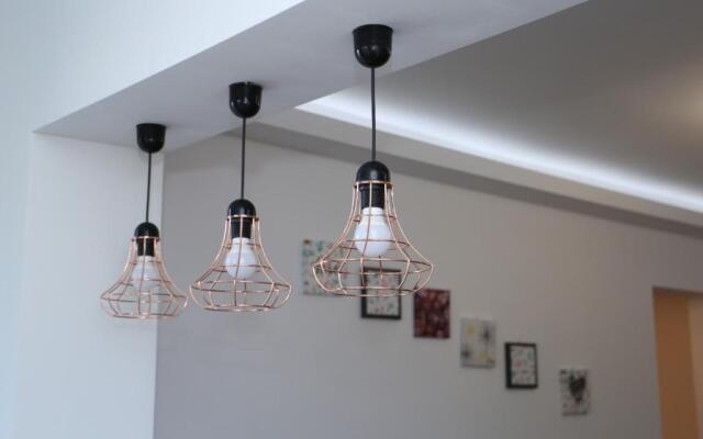 Robert 's apartament