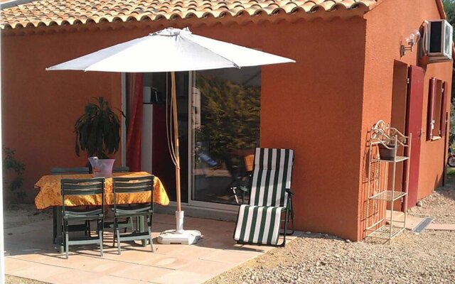 Studio in Mazan, With Furnished Terrace and Wifi - 25 km From the Slop