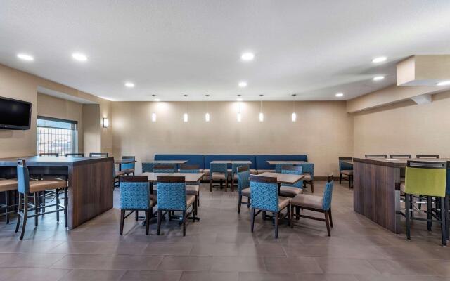 Comfort Inn Portland Hotel