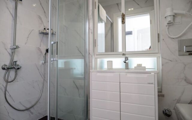 Ali Baris Pansiyon Cunda