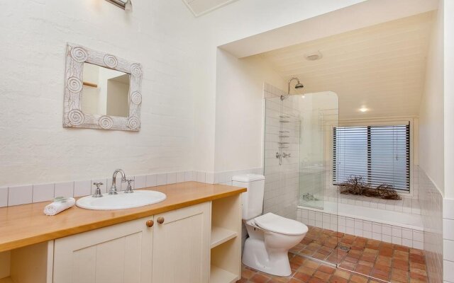 A PERFECT STAY –Beachwood House