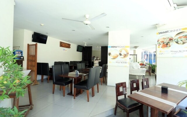 RedDoorz @ Istana Kuta Galeria
