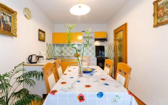 Apartment in Jadranovo 39395