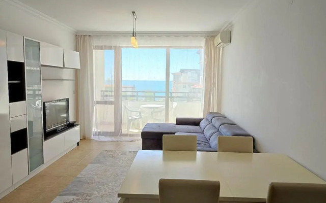 Dom-El Real Apartments Amphora