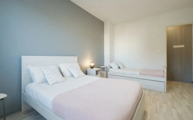 Villa in Valras-plage Near Sandy Beach