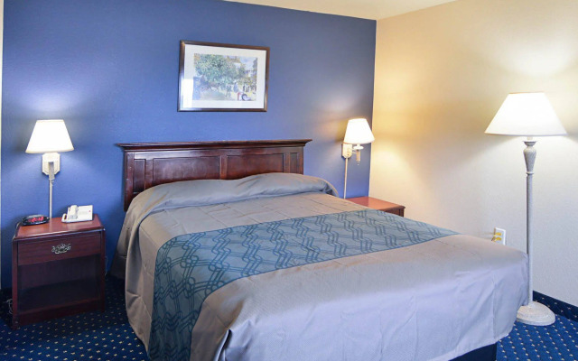 Rodeway Inn Carrollton I-35E